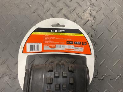 Maxxis Shorty 29x2.40WT Maxxgrip+TR+DD Produktbild 1