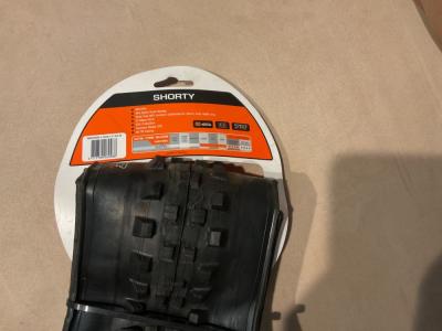 Maxxis Shorty 27.5x2.50WT Maxxterra+EXO+TR Produktbild 1