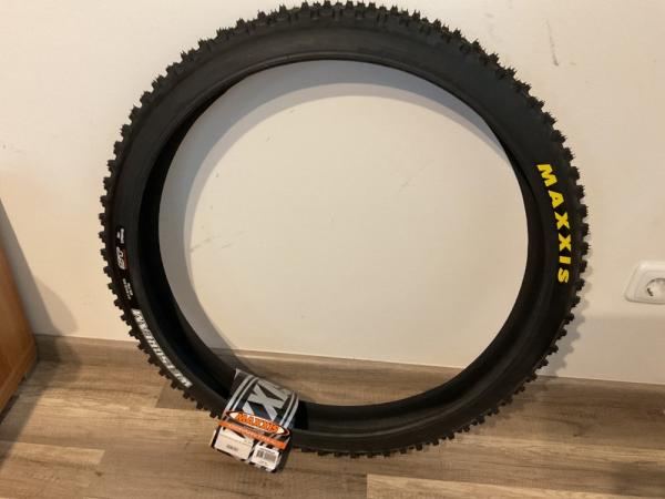 Maxxis Wetscream 27,5x2.50 DH