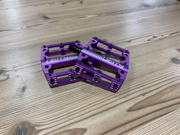 Deity BLACK KAT purple